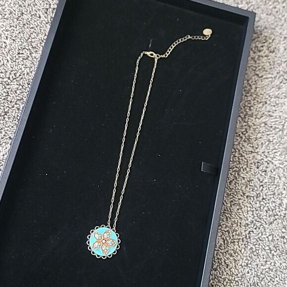 9" Necklace with Aztec Medallion - Picture 1 of 3
